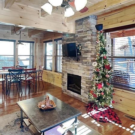 Woodland Escape Villa Pigeon Forge Luaran gambar