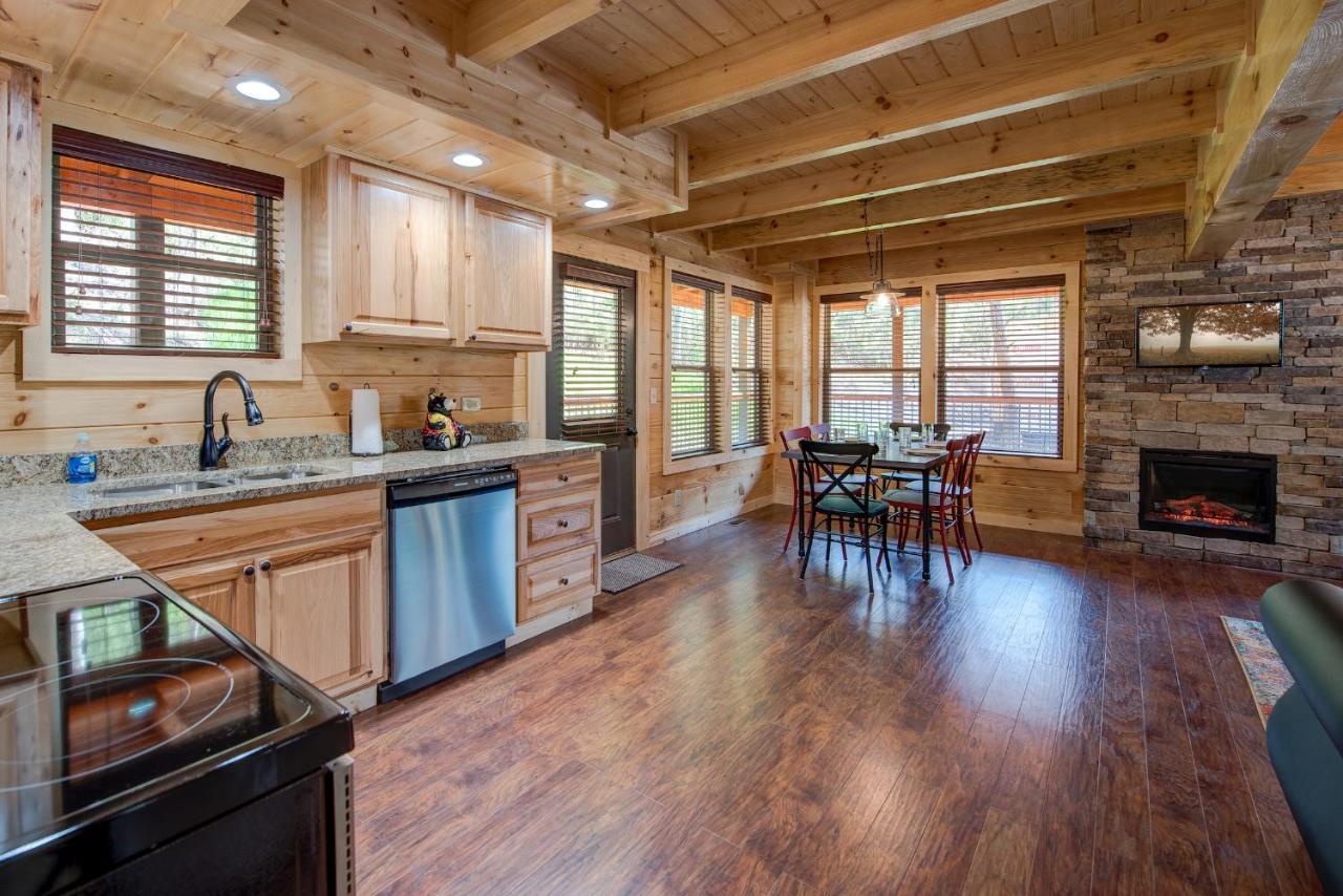 Woodland Escape Villa Pigeon Forge Luaran gambar