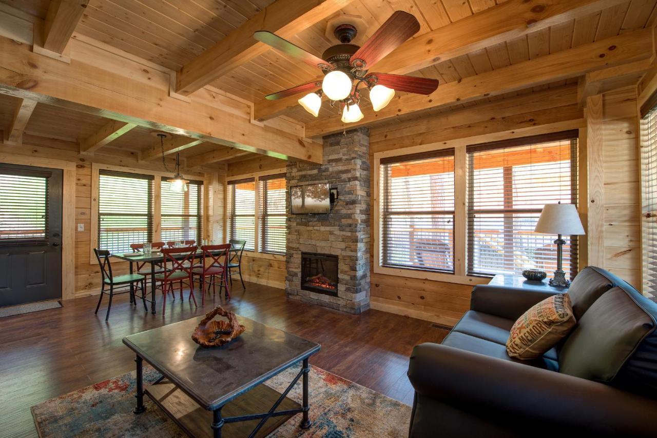 Woodland Escape Villa Pigeon Forge Luaran gambar